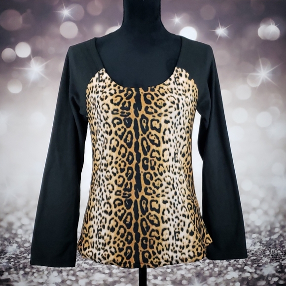 Betsey Johnson Sweaters - Betsey Johnson Leopard Raglan Sweater